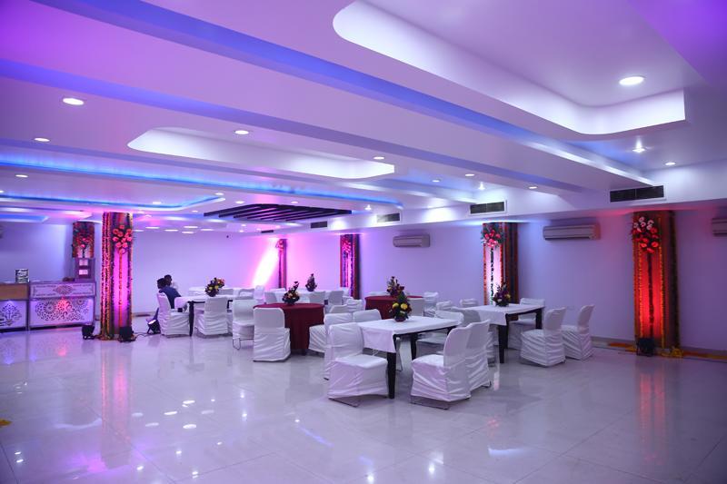 Hotel Elite Газиабад Экстерьер фото